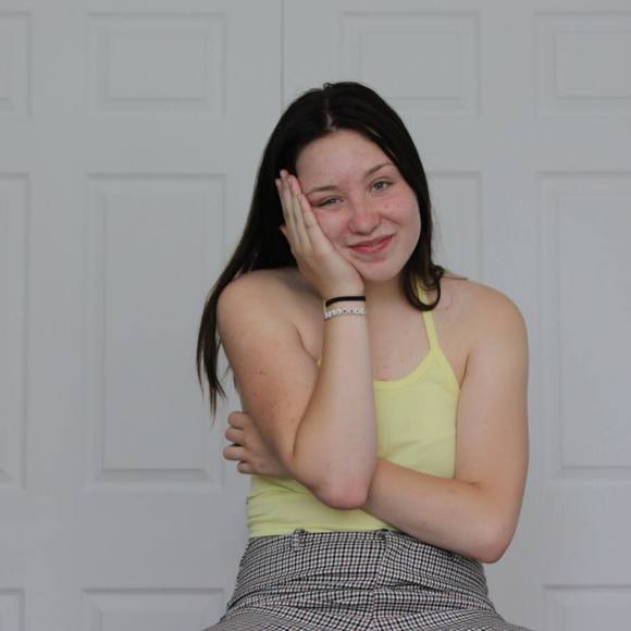 Meet your Posher, Meghan - Picture 1 of 1